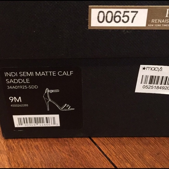 NWT Coach Indi Semi Matte Calf Sandle - Picture 8 of 8